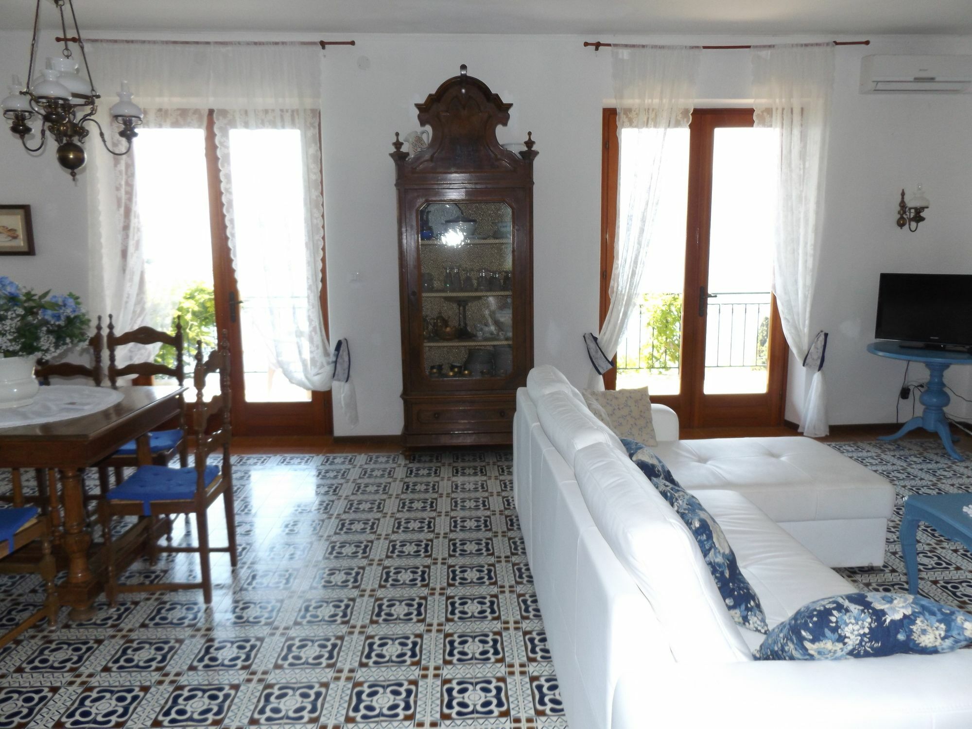 Villa Patrizia Тори дел Бенако Екстериор снимка